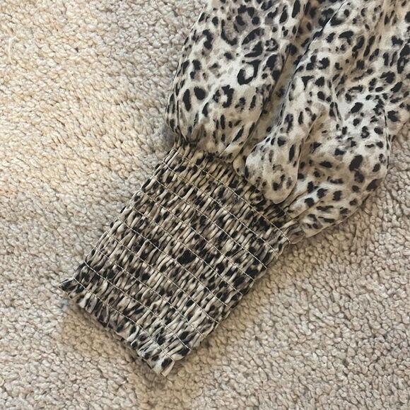 BB DAKOTA Steve Madden Taupe Leopard Print Smocked Mini Dress Size XS - Picture 8 of 12